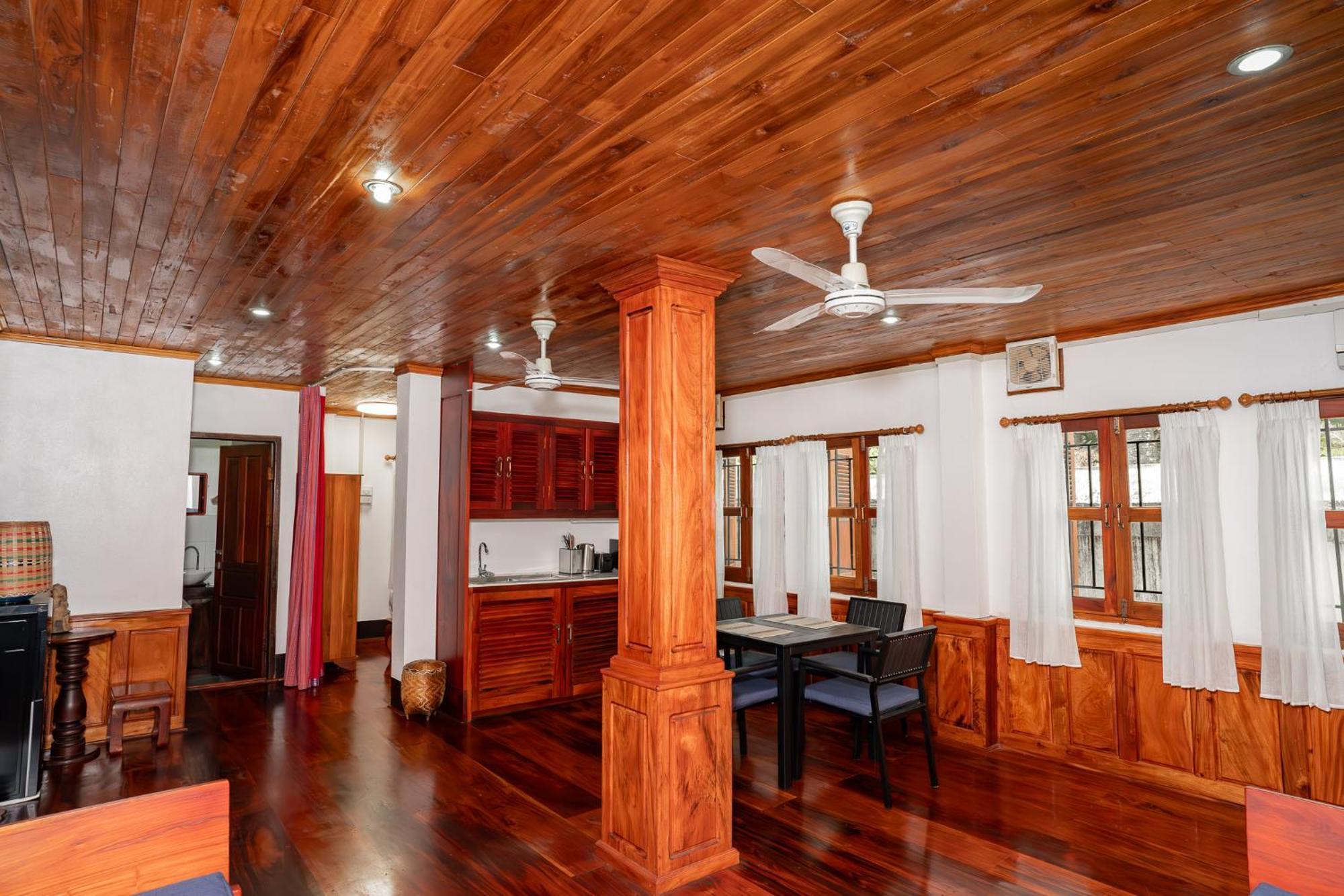 Villa Mira Heritage Luang Prabang Exterior photo